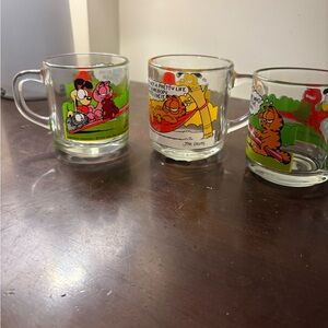 Garfield Cartoon Glass Mug Set - Multicolor